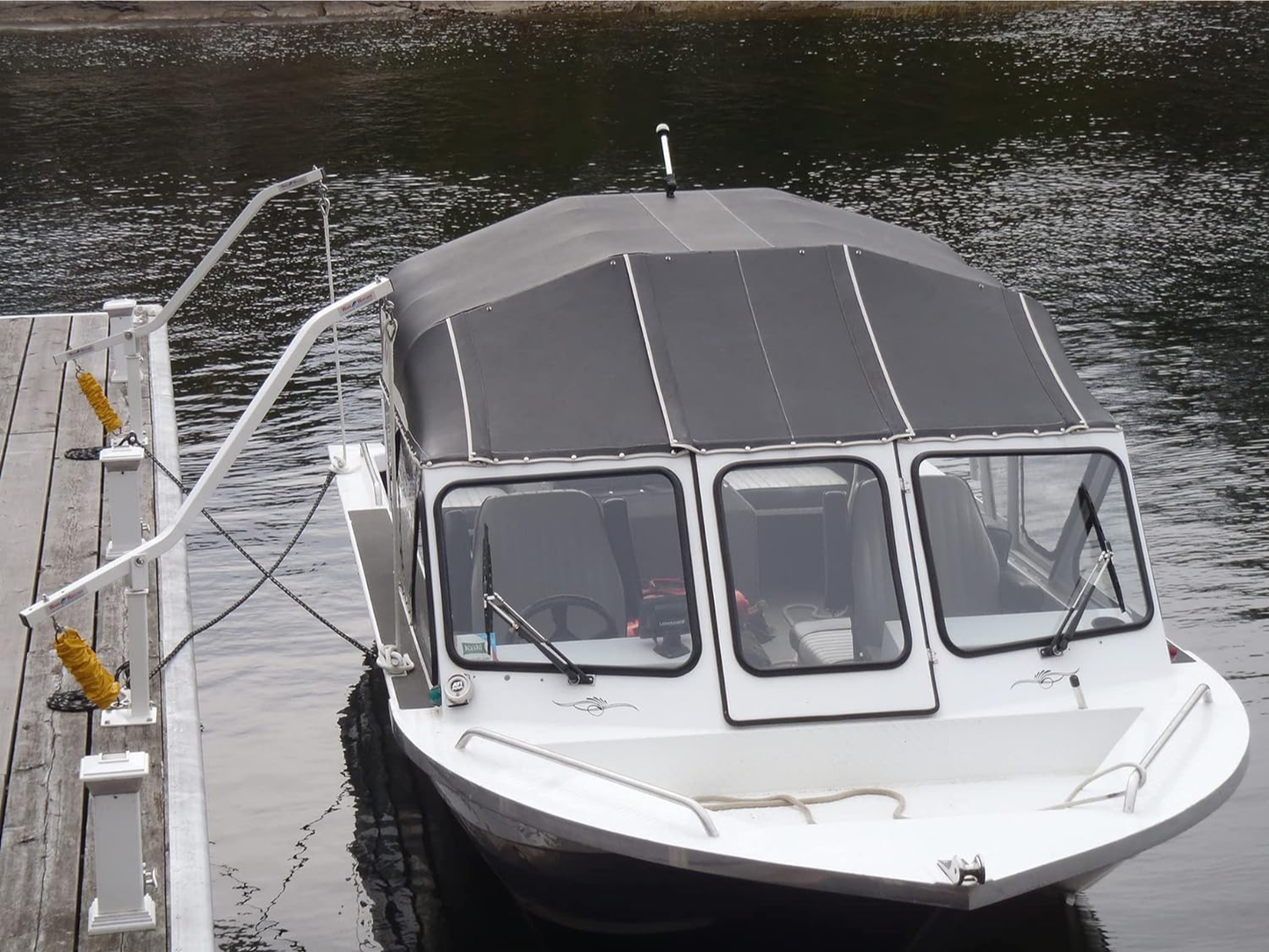 Dock Edge Wake Watcher